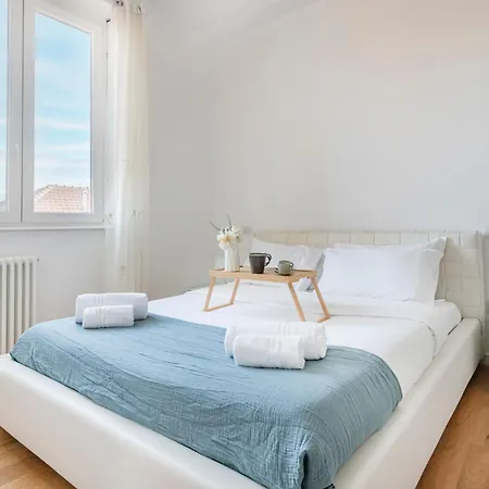 Easylife - - Soperga 44 P5 - Appartamento *