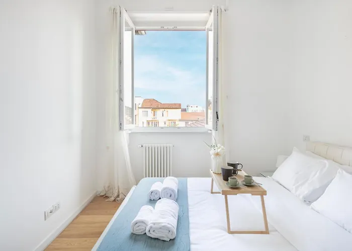 Easylife - - Soperga 44 P5 - * Mediolan